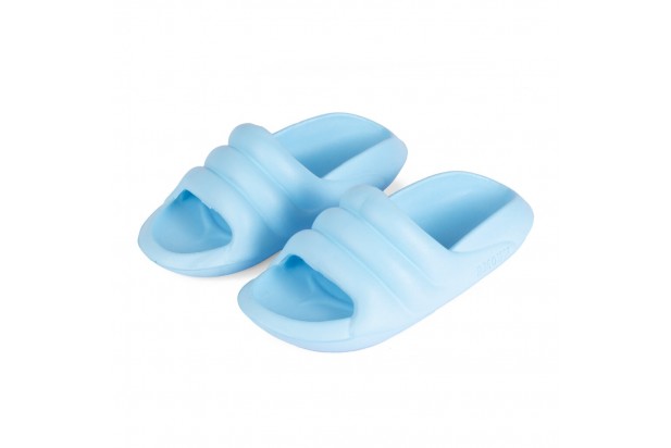 Baby Blue Bubbles slippers